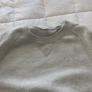 brandy melville grey crewneck / pullover